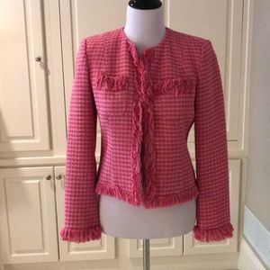Women’s INC pink houndstooth blazer. Size 6p